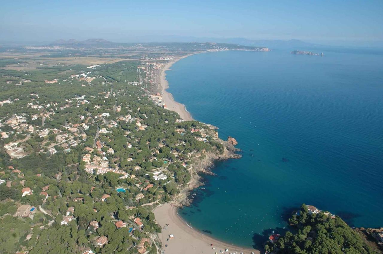 Apart-Hotel Golf Beach 35201 Begur Exterior photo