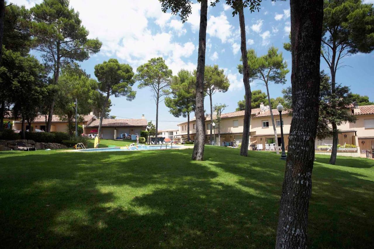 Apart-Hotel Golf Beach 35201 Begur Exterior photo