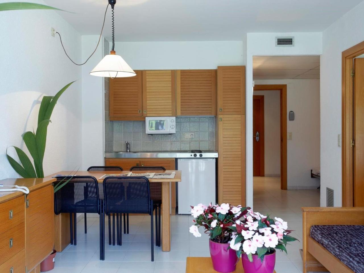 Apart-Hotel Golf Beach 35201 Begur Room photo