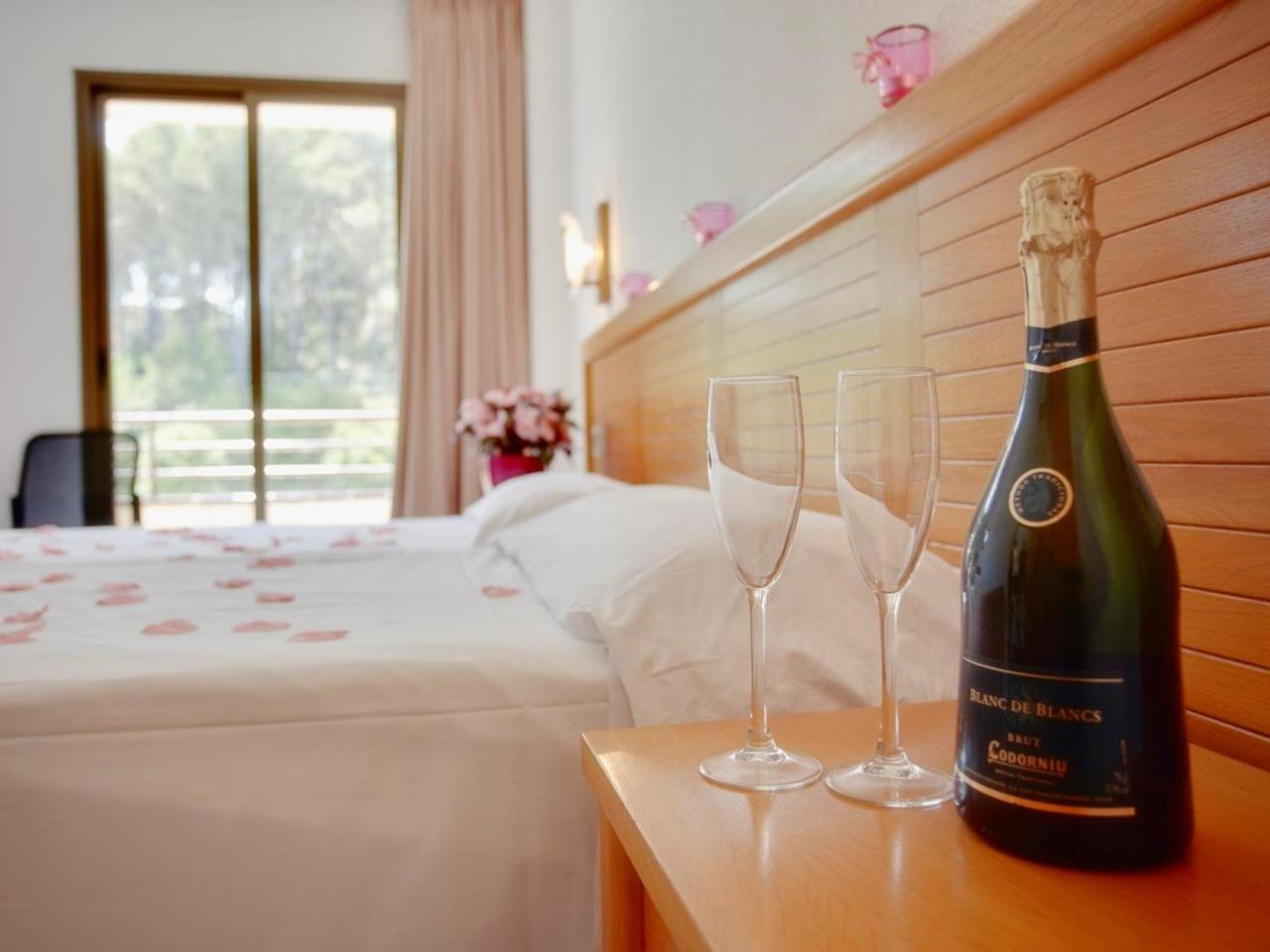 Apart-Hotel Golf Beach 35201 Begur Room photo